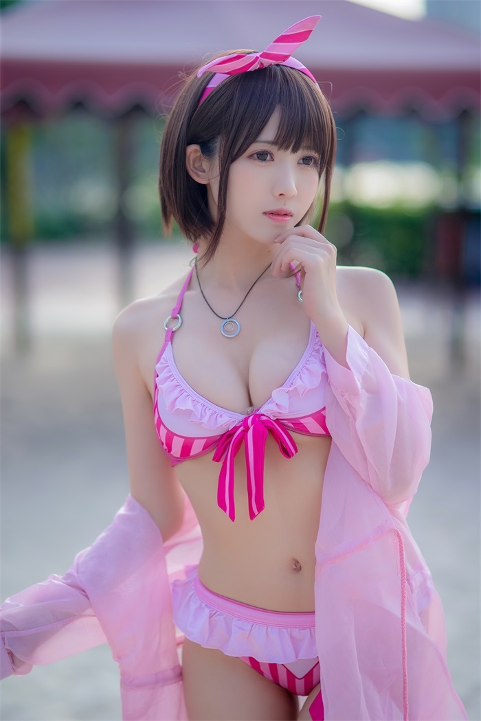 人气动漫Coser@鳗鱼霏儿 – 加藤惠 粉色泳装 [20P/166MB]插图2