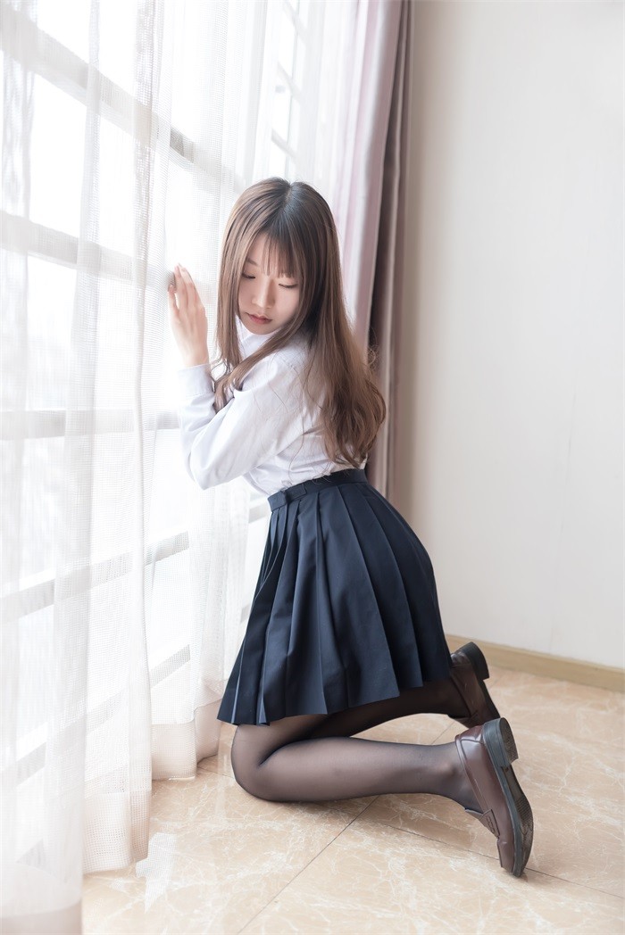 风之领域精品写真@No.048 性感黑丝女女教师 [45P/197MB]插图3