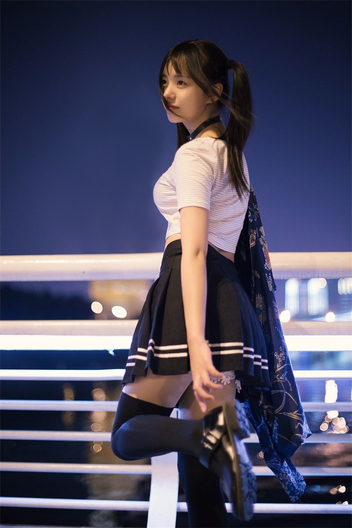 微博红人@小野妹子w 天桥边清纯双马尾女友 [23P/77.1MB]插图2