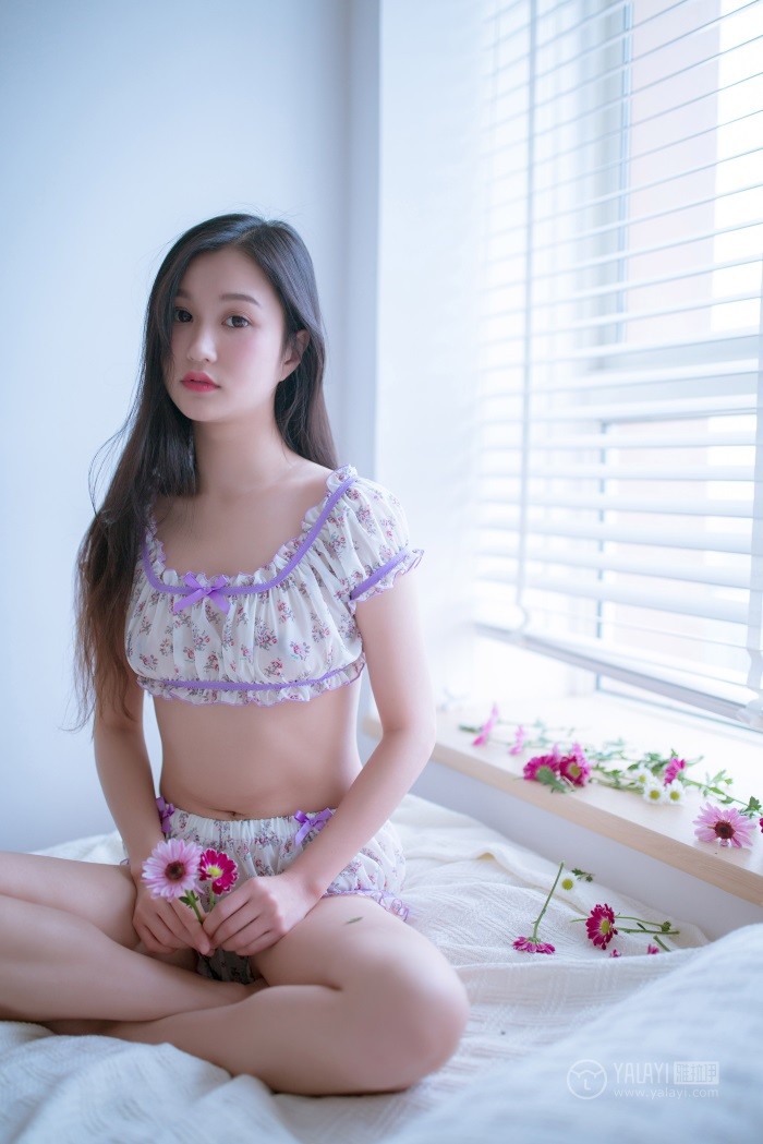 [YALAYI雅拉伊] 2019.02.14 No.185 你是我手里那束鲜花 仙女不会灰 [50P/279MB]插图2