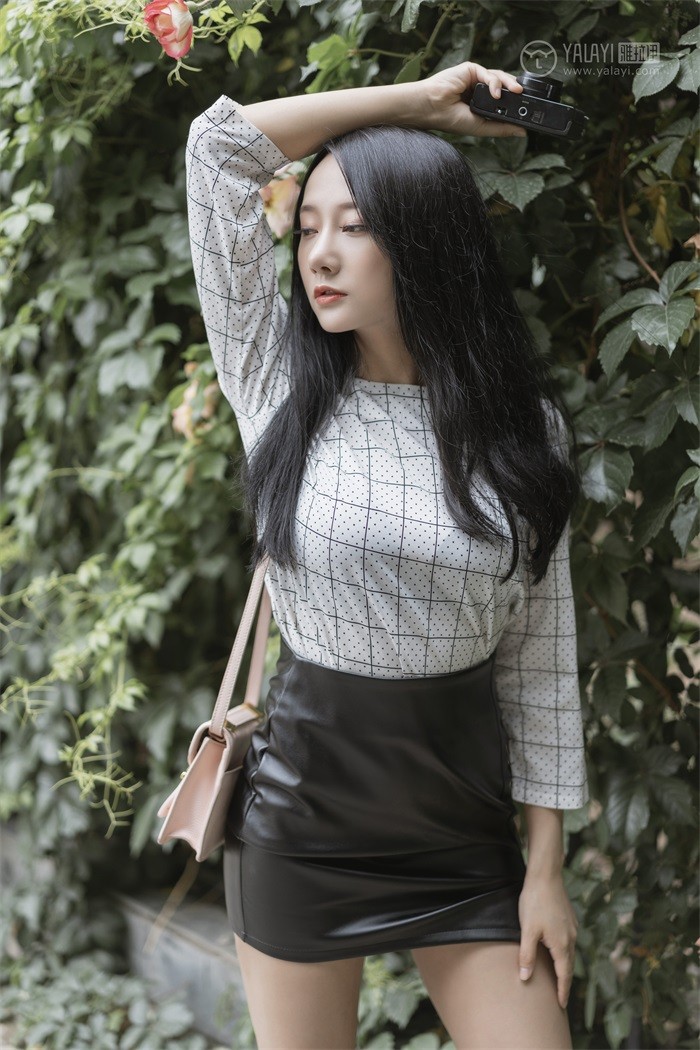 [YALAYI雅拉伊] 2019.06.28 No.322 何嘉颖《女白领的私生活第一季》[52+2P/324MB]插图3