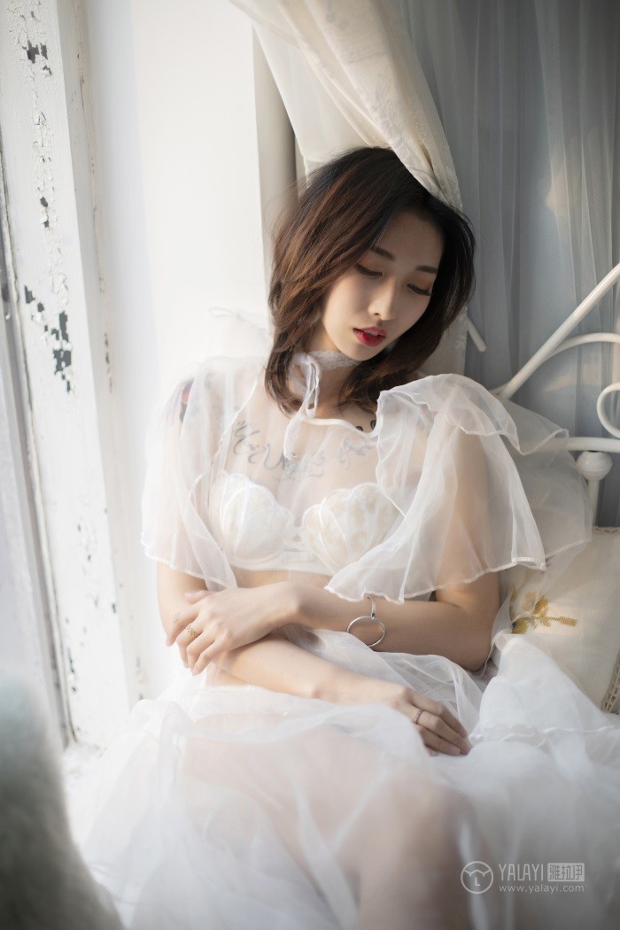 [YALAYI雅拉伊] 2019.02.17 No.188 蕾丝浅笑 佳佳 [46P/382MB]插图2