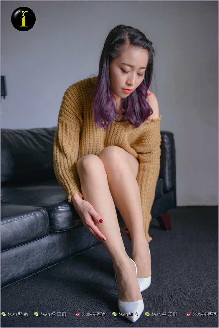 [IESS异思趣向] 普惠集 009-范美美 把穿得起球的袜子换了 [90P/157MB]插图2
