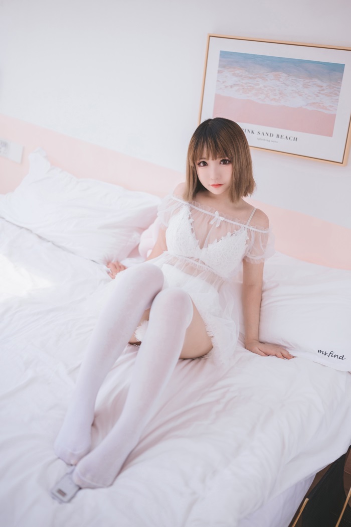 喵糖映画少女写真 VOL.025 洁白花嫁 [42P/302MB]