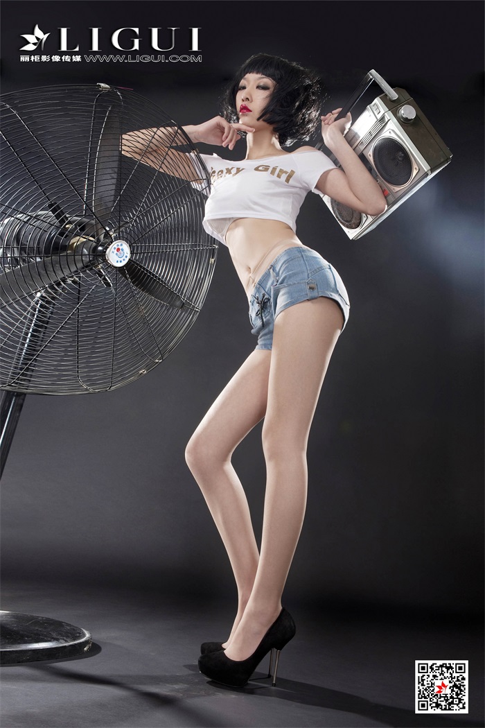 [Ligui丽柜] 2020.02.10 网络丽人 Model 文欣 [39P/103MB]插图3
