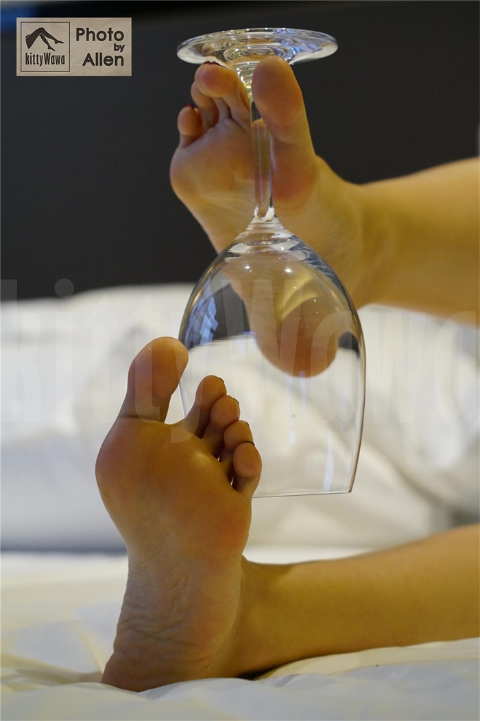 [kittyWawa袜小喵] KT024《致命诱惑》[99P/22MB]插图2