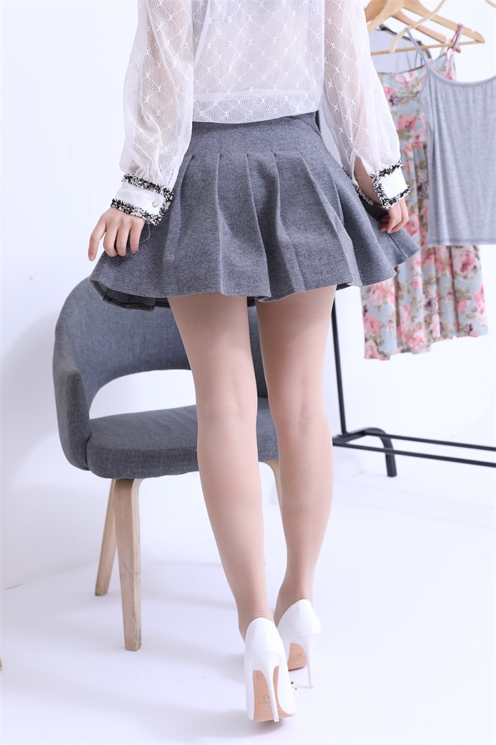 奈丝写真 NO.018：高高-少女心的白色蝴蝶结 [39P/117MB]插图1