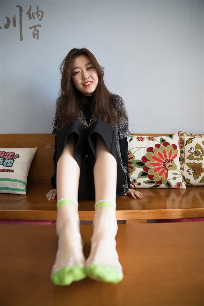 物恋传媒 No.255 佳琪-记忆里那个的完美她 [196P/1V/5.09G]插图1