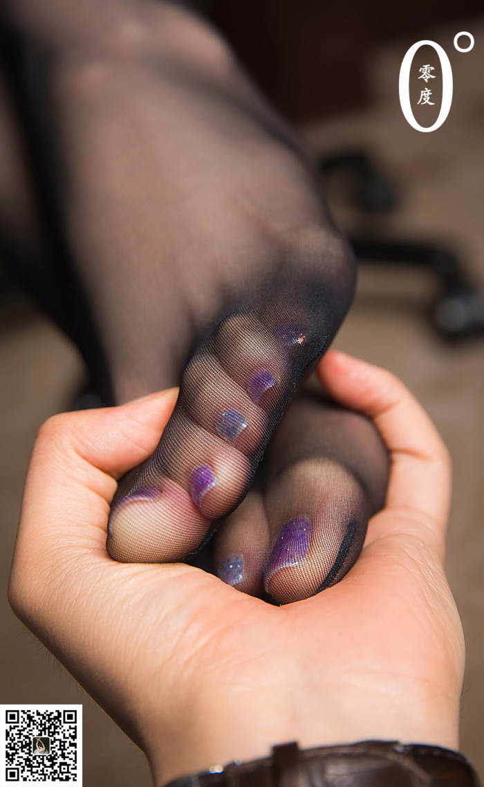 [零度摄影] VOL.02 模特兔子黑丝y惑[50P/134MB]-萌图网