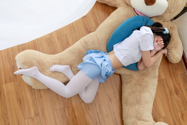 喵写真 早期作品07 熊熊与白丝少女 [81P/1V/723MB]插图4