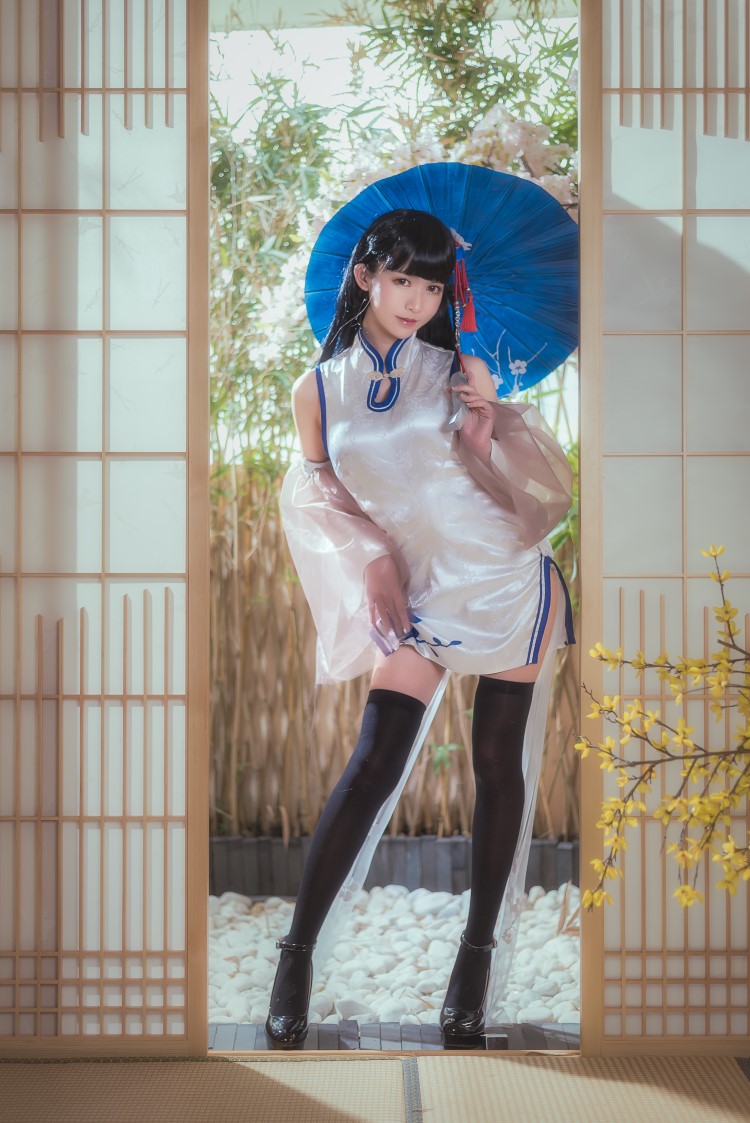 网红Coser@鳗鱼霏儿 – 碧蓝华裳 逸仙 [16P/181MB]插图3