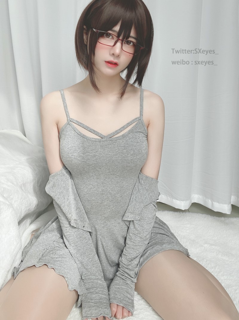 微博红人@眼酱大魔王w 肉丝连衣裙 [30P/130MB]