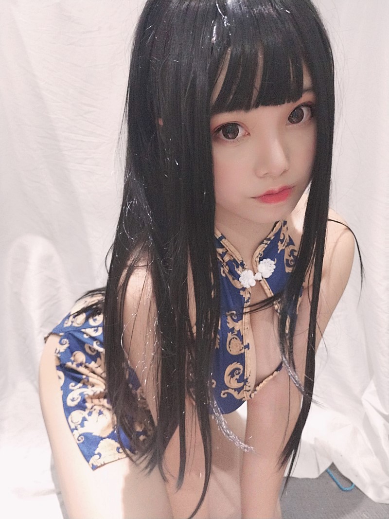 微博二次元coser@蜜汁猫裘 旗袍姐姐 [29P/58MB]插图2