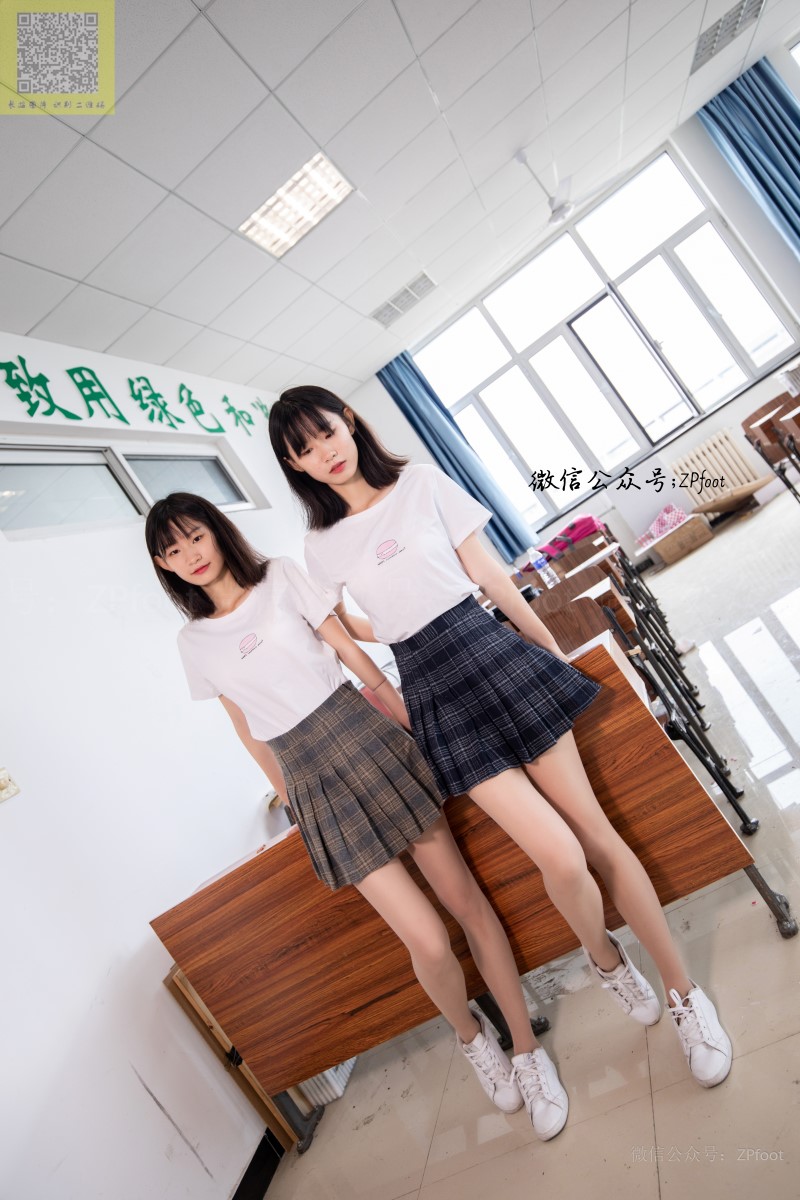 [LSS山茶摄影] NO.169 姐妹花丝袜穿搭12 [84P/498MB]插图1
