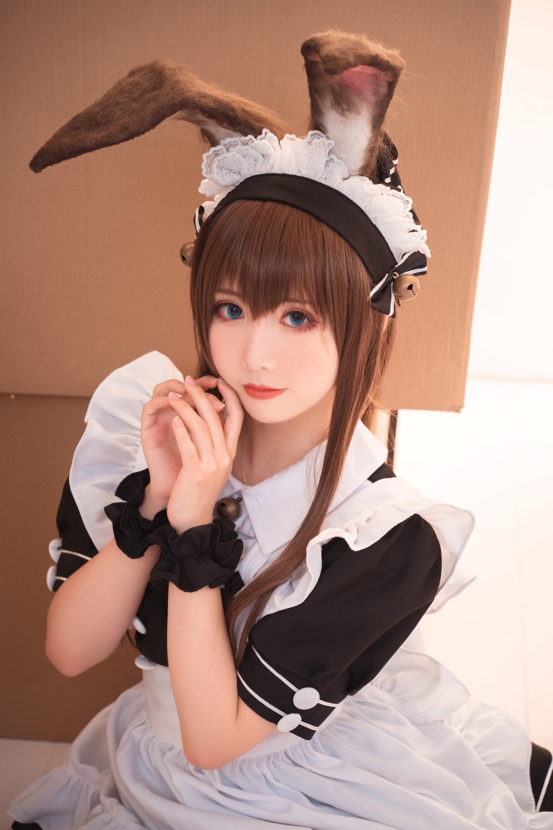网红Coser@面饼仙儿 – 阿米驴女仆 [23P/209MB]插图3