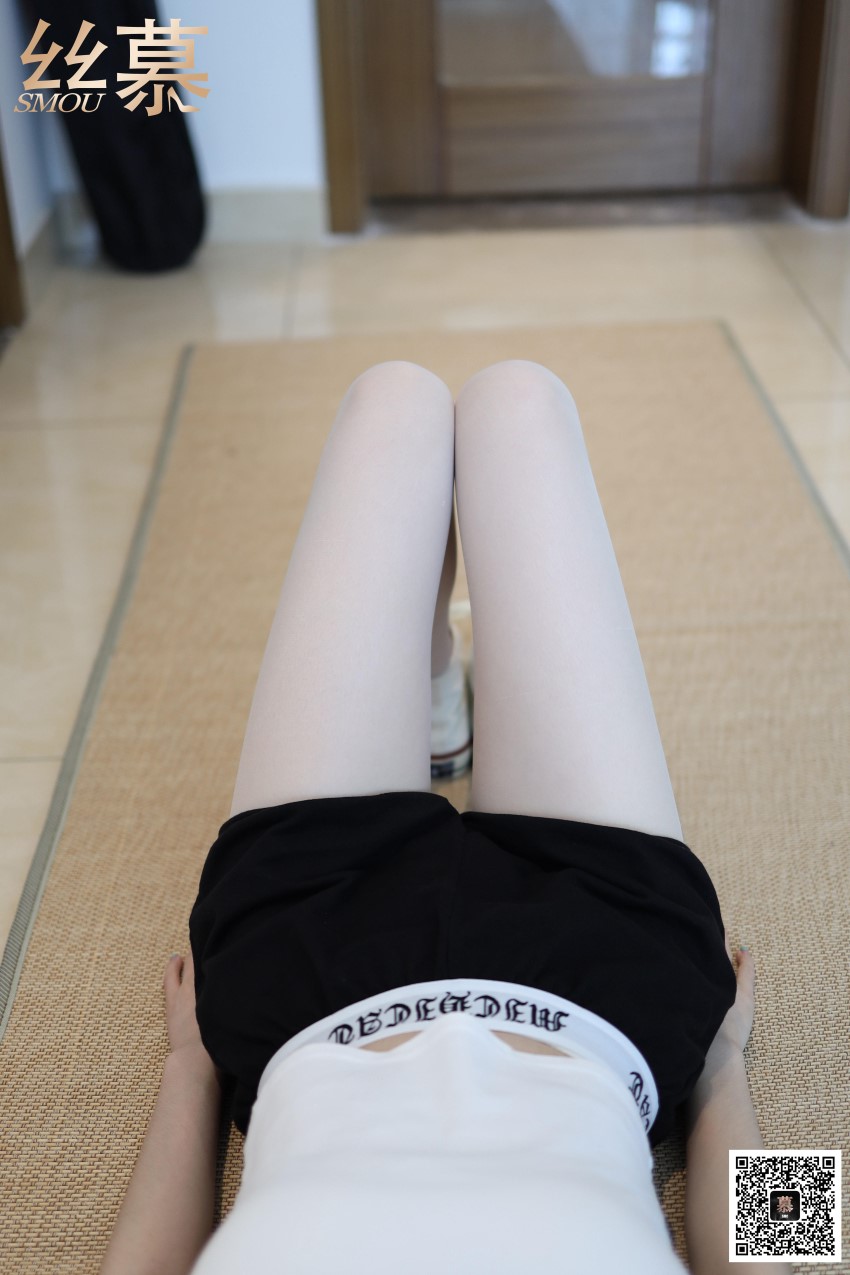[丝慕GIRL]特写集 TX054《瑜伽垫上的她》[75P/154MB]插图1