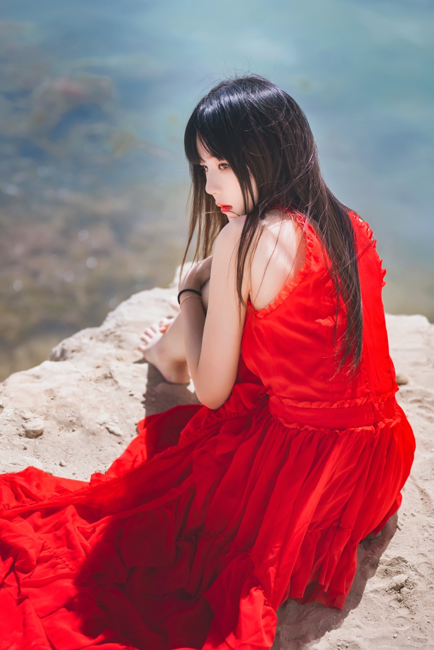 [喵糖映画]VOL.372 海边红裙 [25P/461MB]插图2