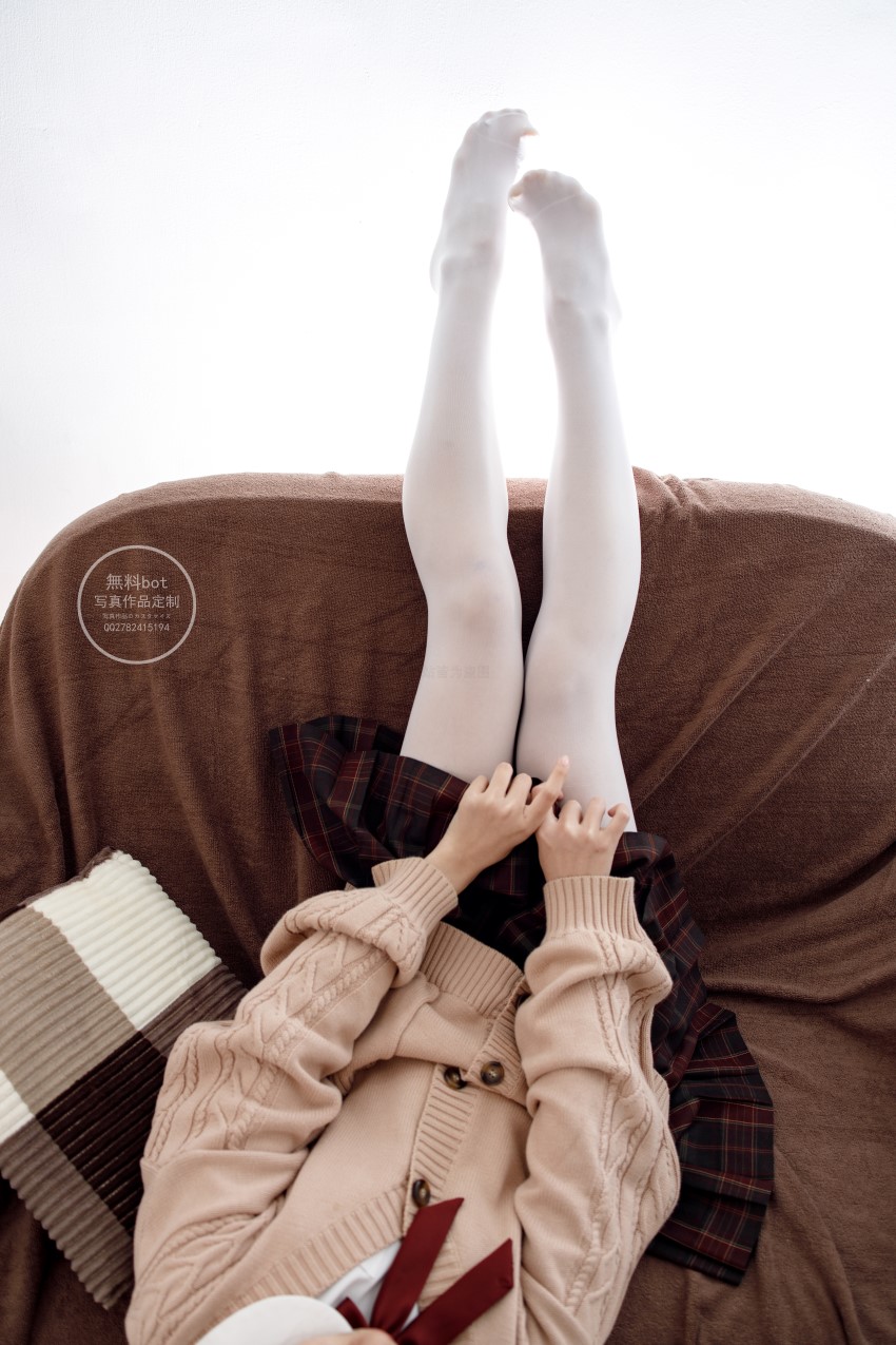 森萝财团写真 有料 NO.017 出镜：新妹子 [86P/1.28G]插图1