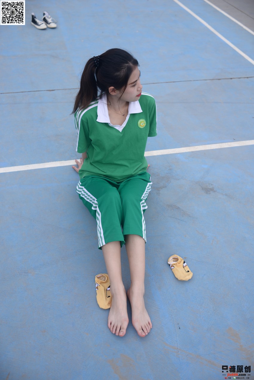 [只糖棉袜]NO.208 苏瑶 时光会记得 [195P/1V/799MB]