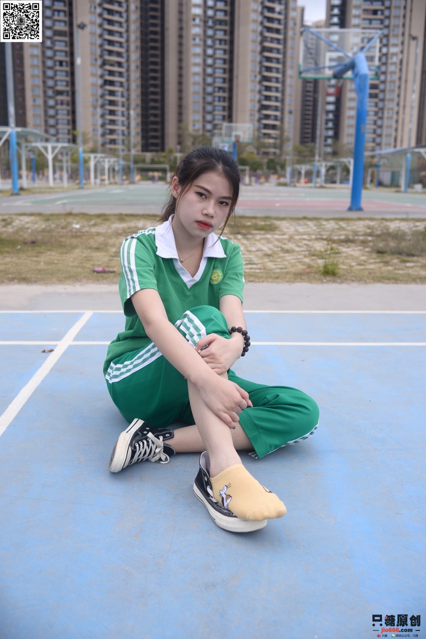 [只糖棉袜]NO.208 苏瑶 时光会记得 [195P/1V/799MB]