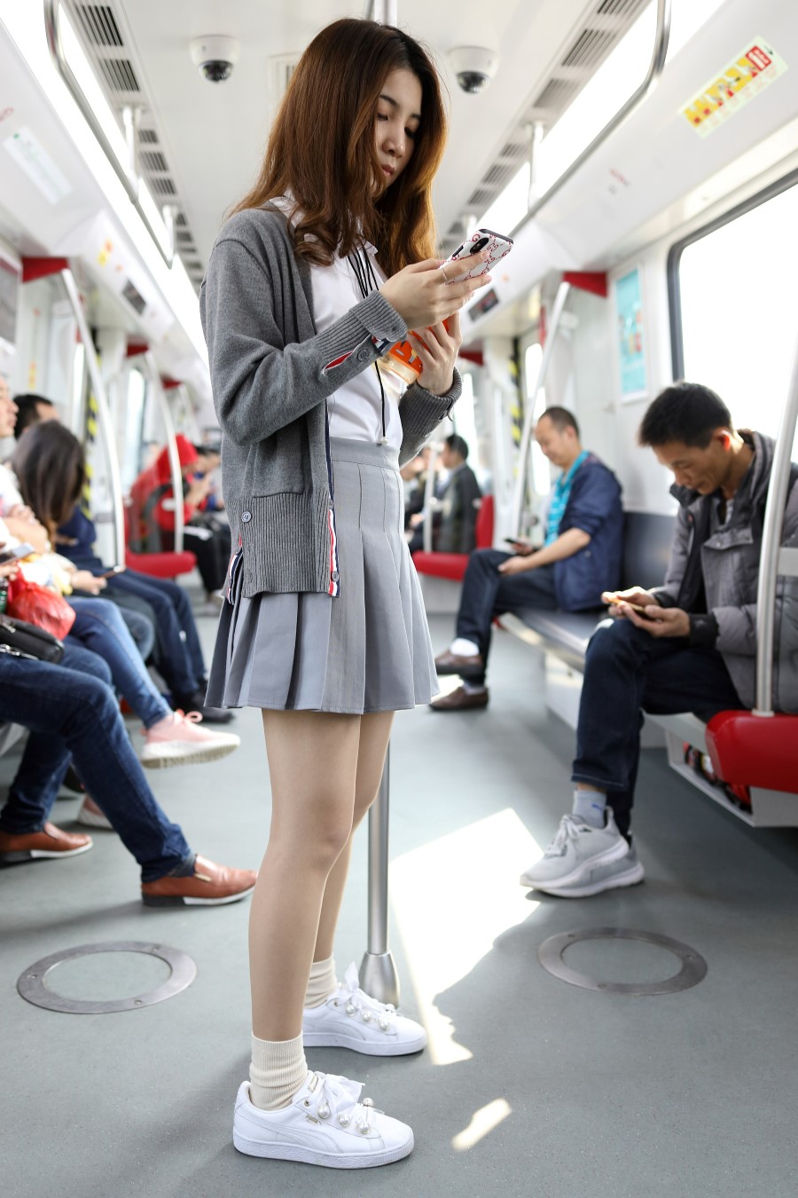 精选街拍 No.480 丝袜小白鞋学生妹（一） [80P/94M]插图2