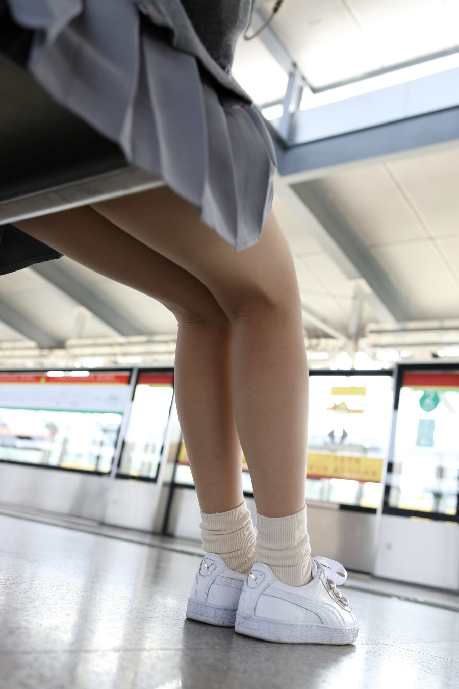 精选街拍 No.480 丝袜小白鞋学生妹（一） [80P/94M]插图4