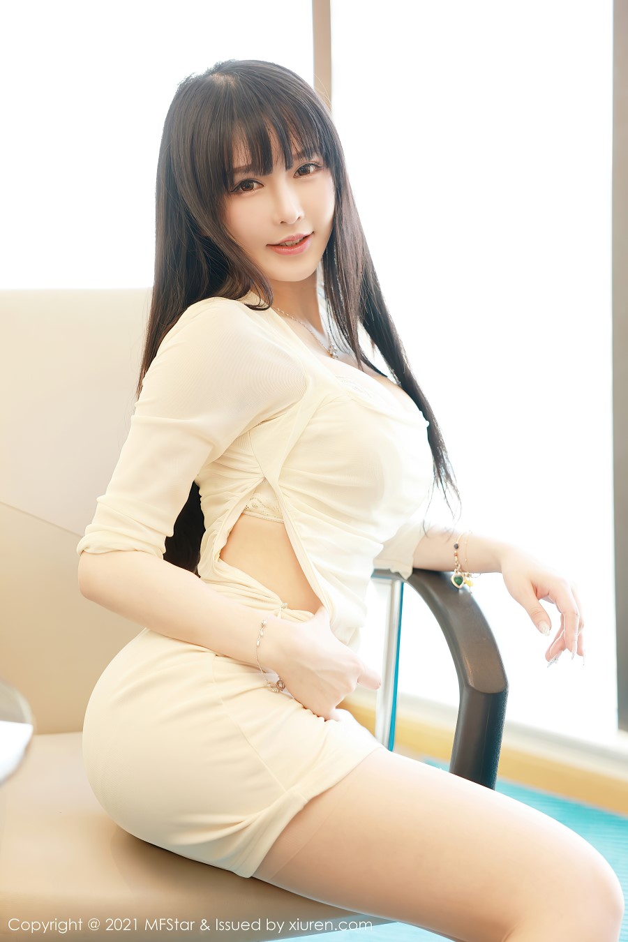 [MFStar模范学院]2021.03.22 VOL.472 玉兔miki[56+1P/578MB]插图2