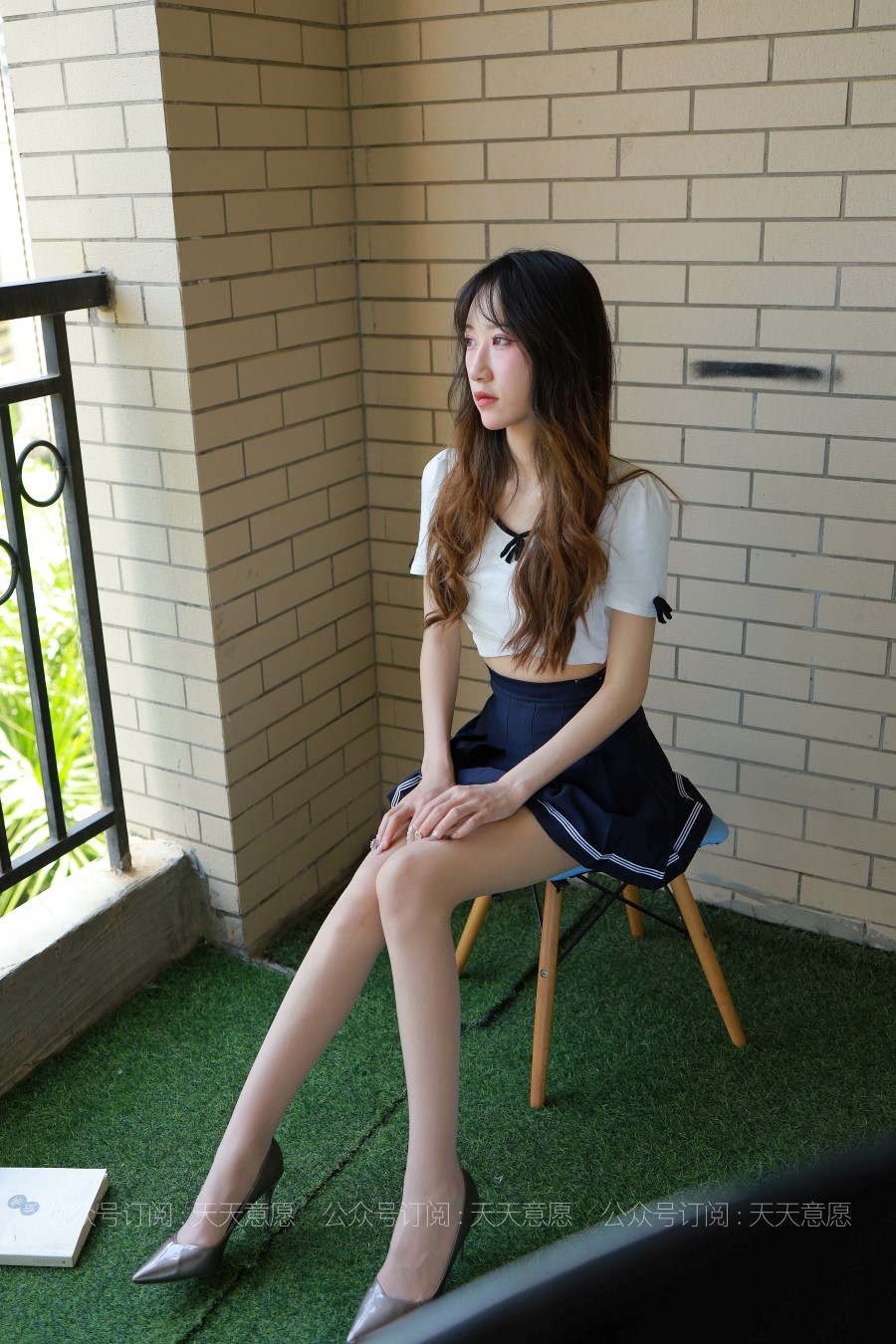 [IESS异思趣向] 耽丝 长腿少女 怡怡 [89P/123M]插图3