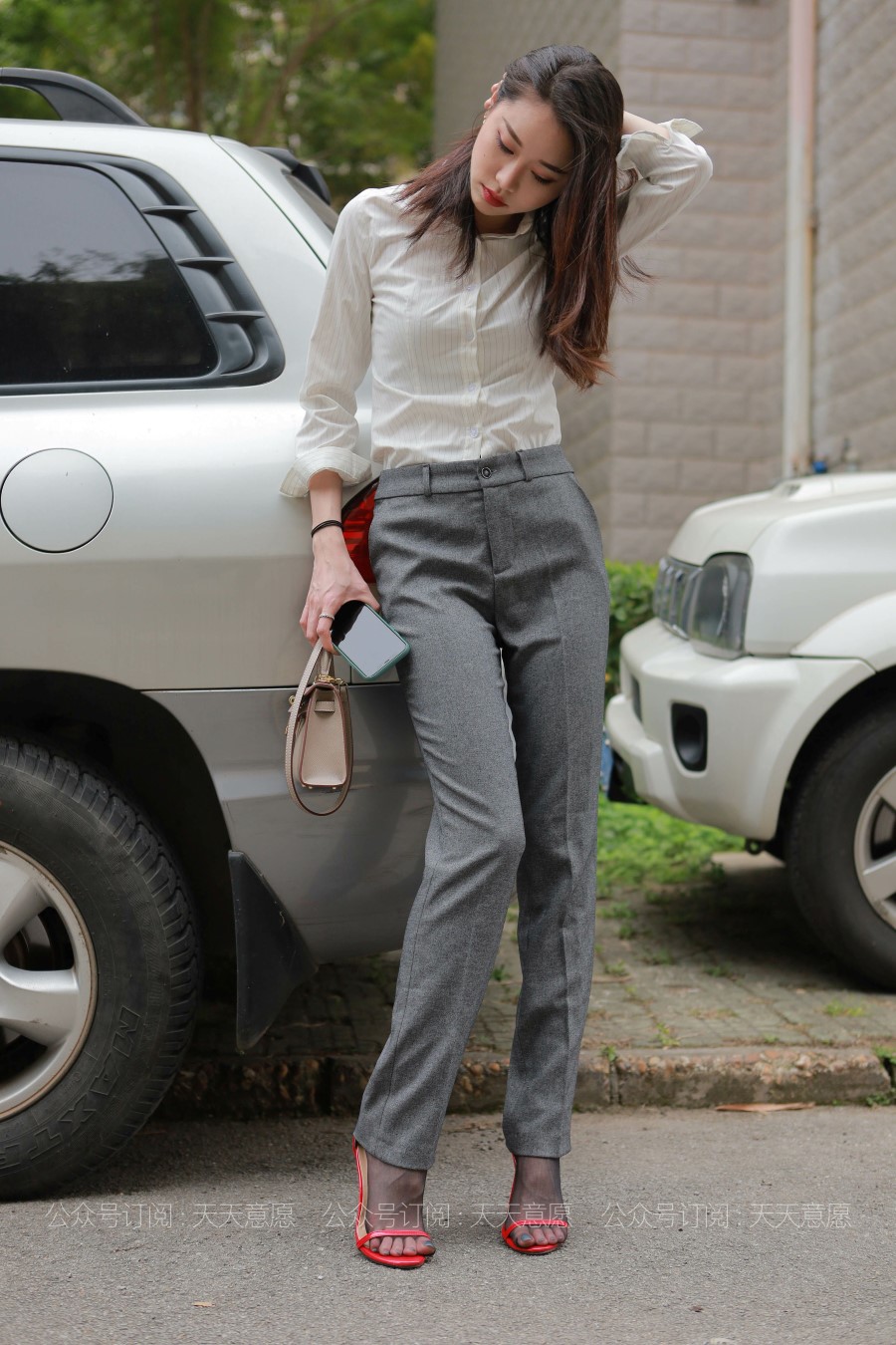 [IESS异思趣向] 耽丝 六月女神特辑-佳爷 [83P/101M]插图1