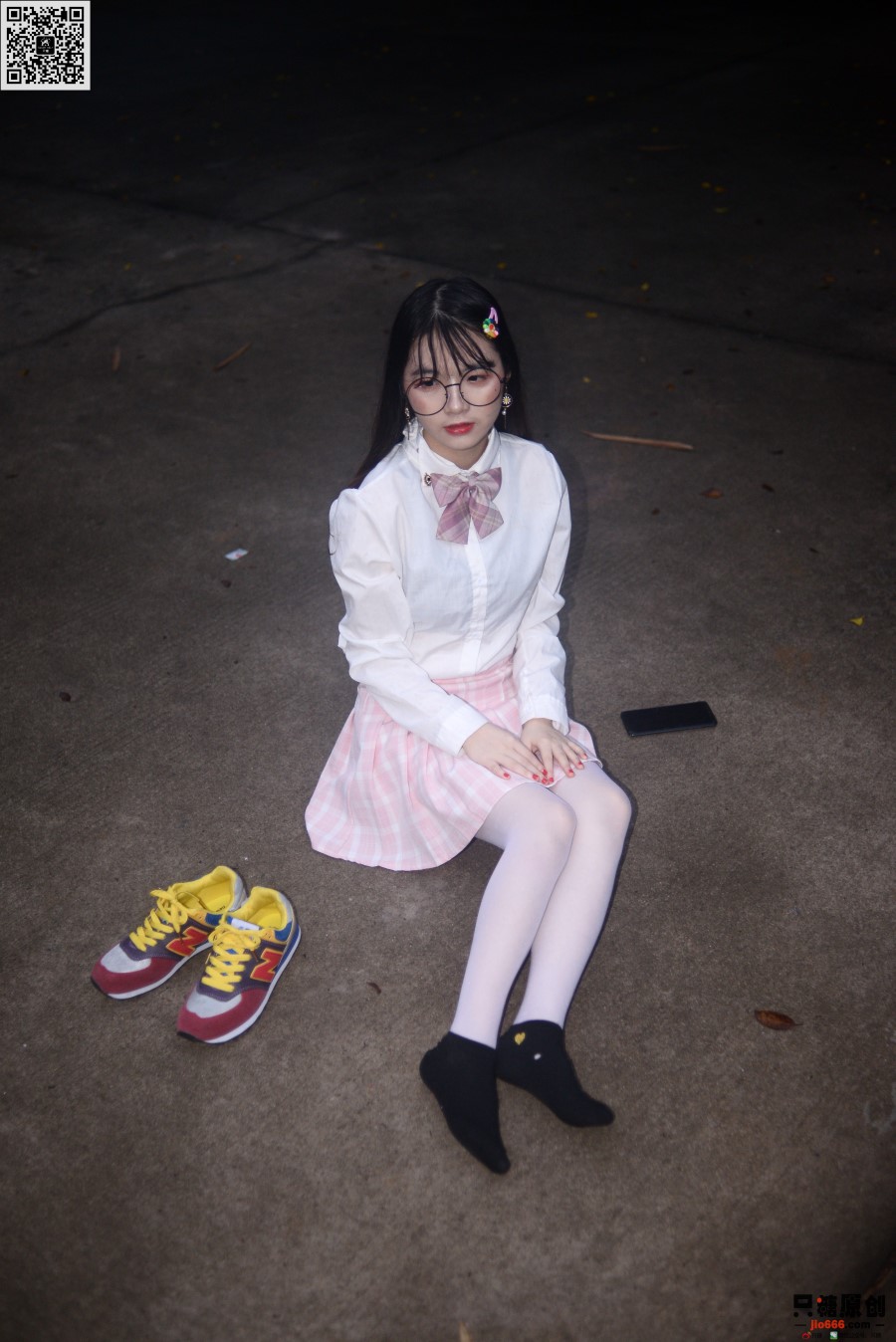 [只糖原创] 定制002 优米 糟糕又被生活叫醒 [151P/1V/840MB]