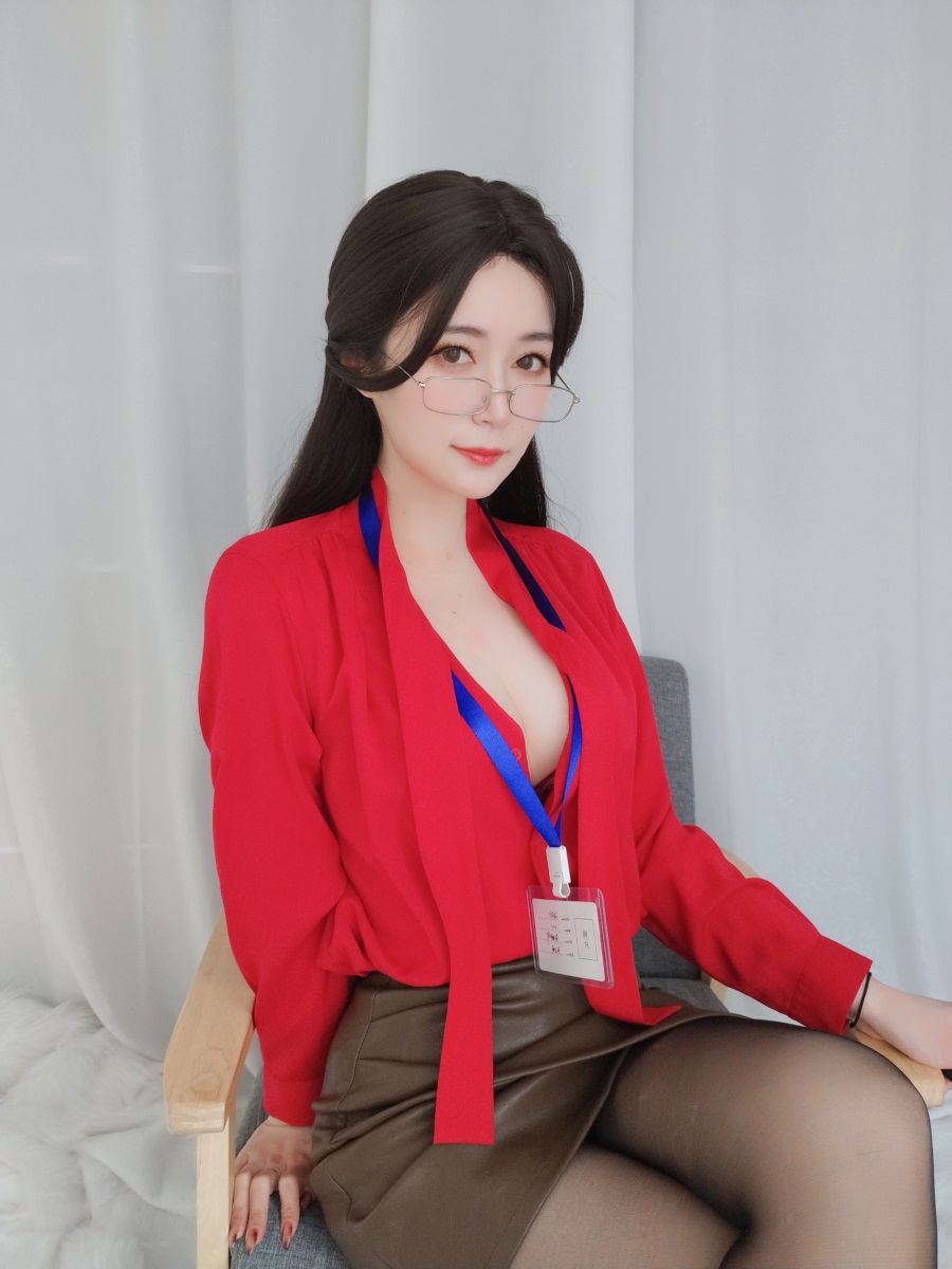 白银81 – 新上任上司  [43P/3V/317MB]插图3
