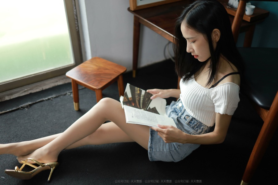 [IESS异思趣向] 耽丝 1010 美子 牛仔热裤配肉丝 [90P/107MB]插图3