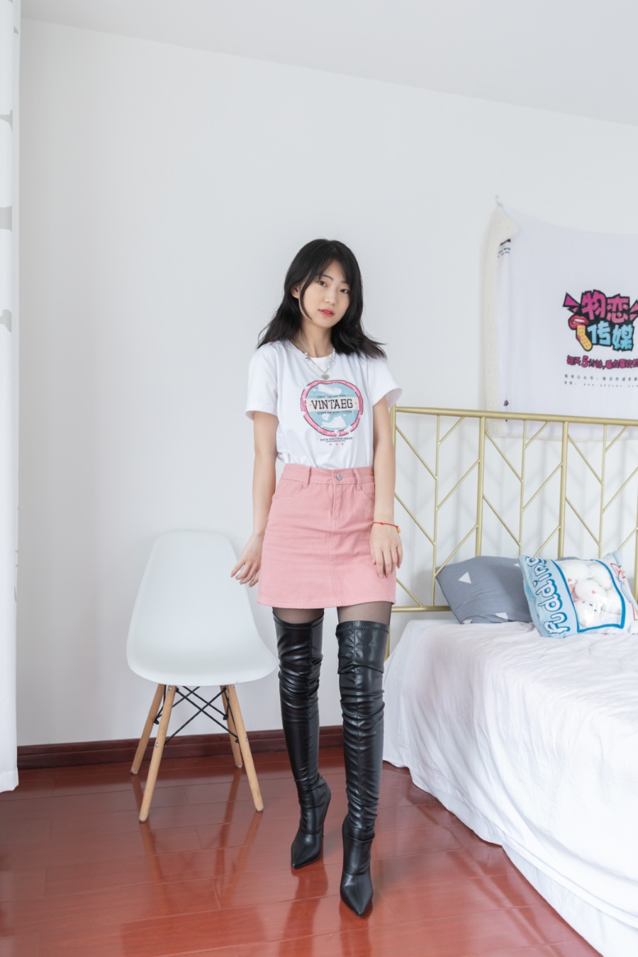 物恋传媒 NO.858 小凌-韶华花雨[139P/1V/2.72GB]插图1