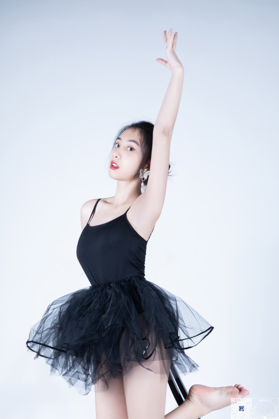 [GALLI嘉丽]舞蹈生日记 019 – 唐可 [28P/209MB]插图1