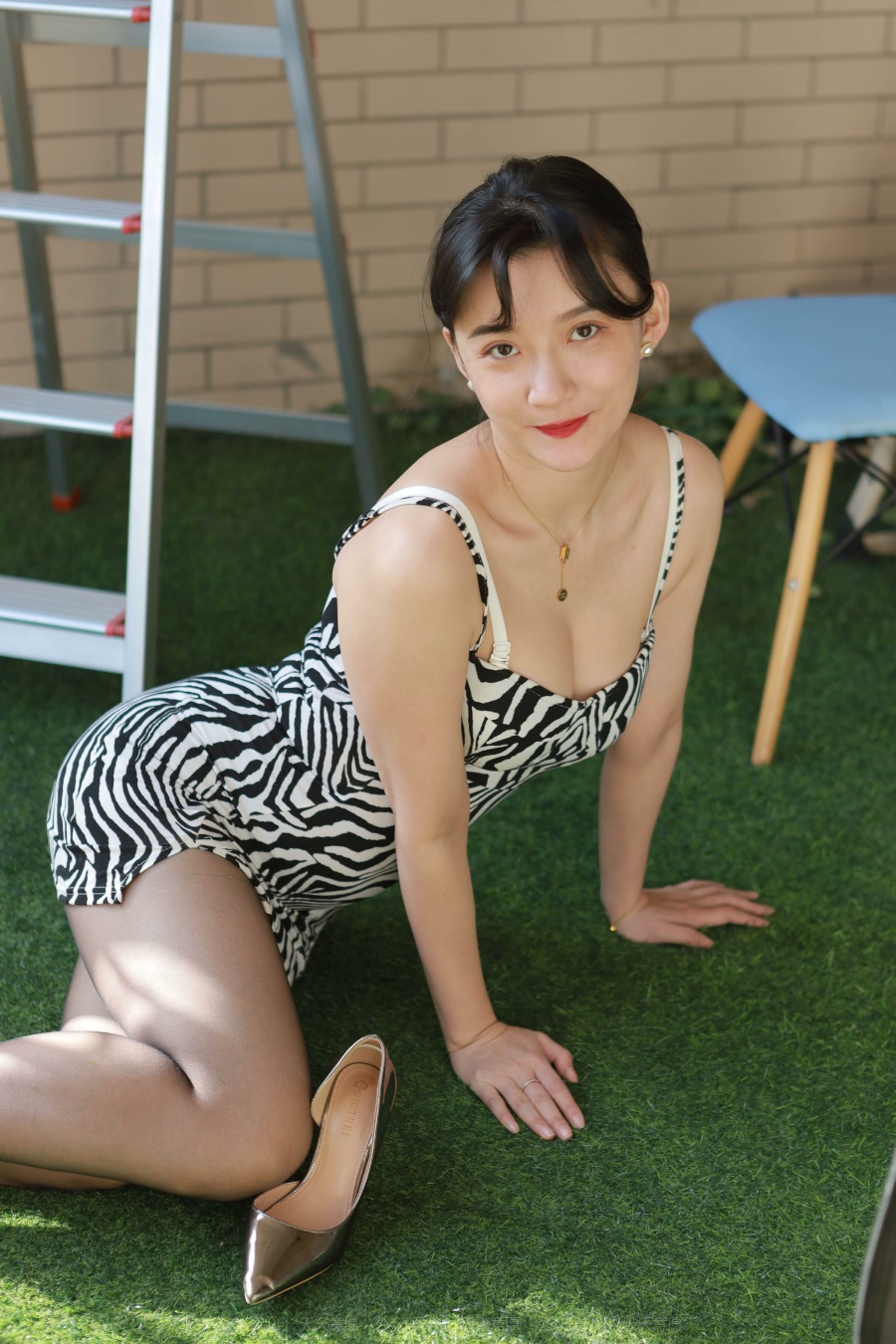 [IESS异思趣向] 耽丝 211114 秋秋的丰满斑马纹 [90P/MB]插图1