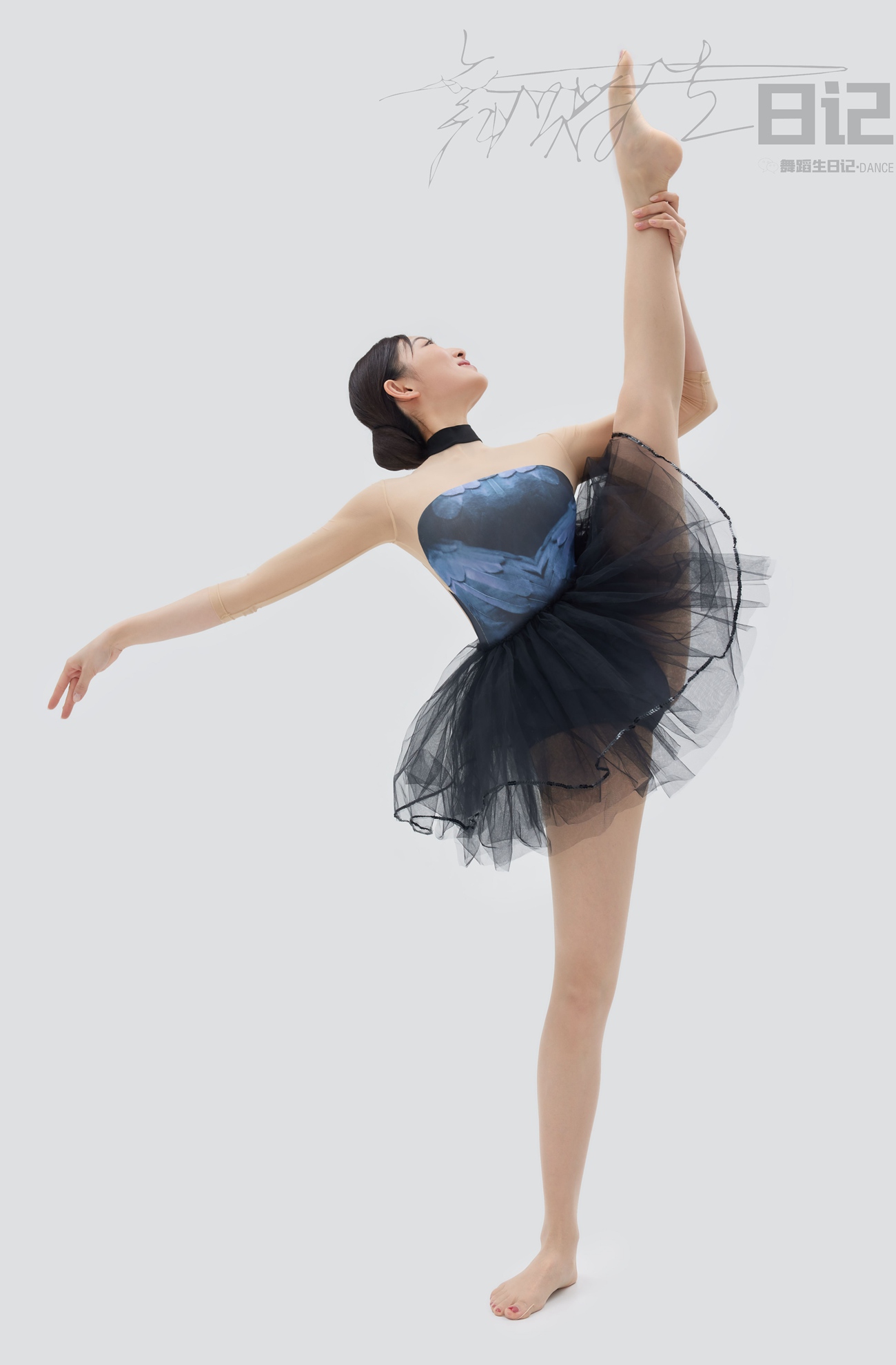 [GALLI嘉丽]舞蹈生日记 085 – 咚咚 [33P/60MB]