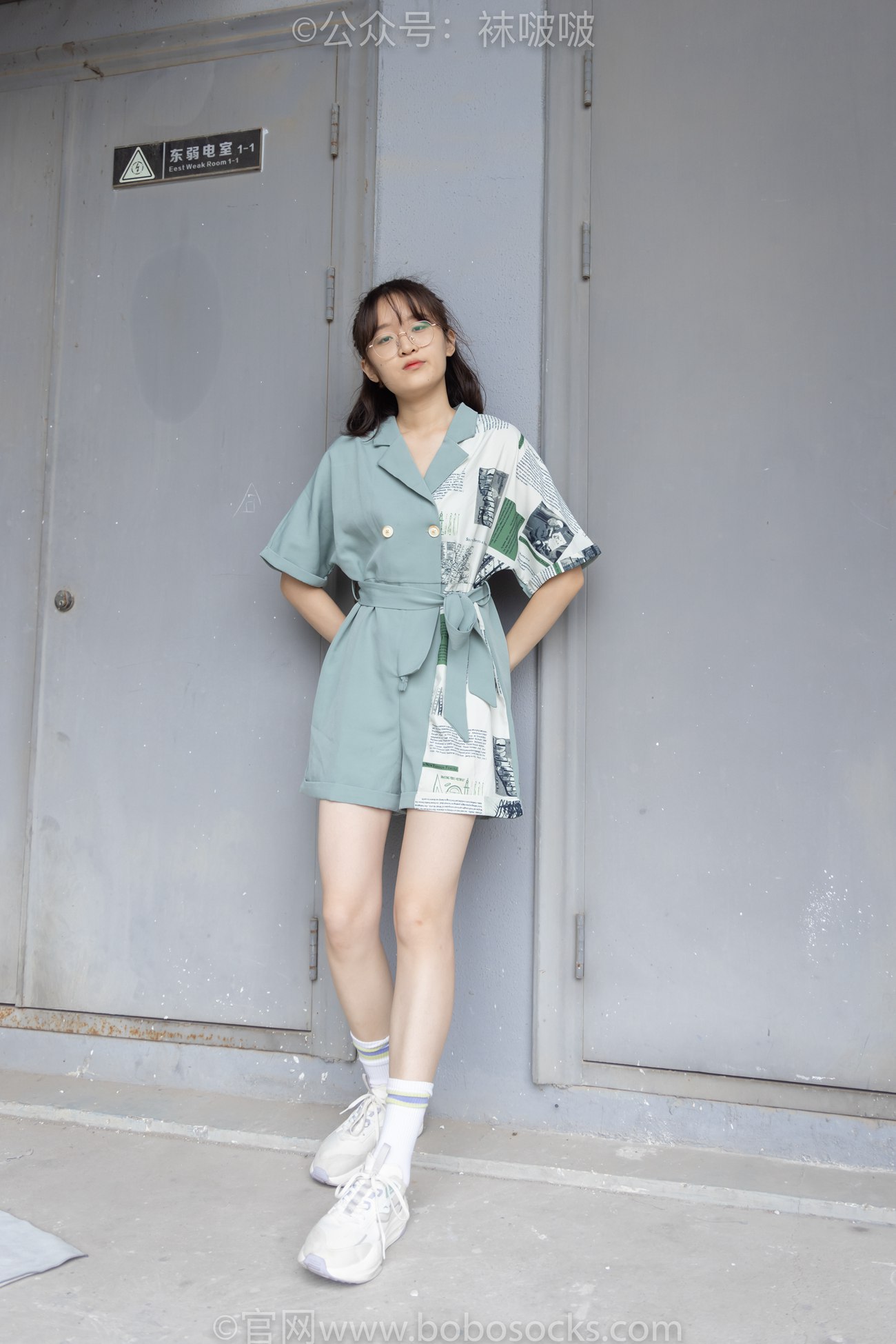 [BoBoSocks袜啵啵]NO.025 熊熊-安踏运动鞋、白色棉袜（踩脏）、裸足 [146P/1V/5.23GB]