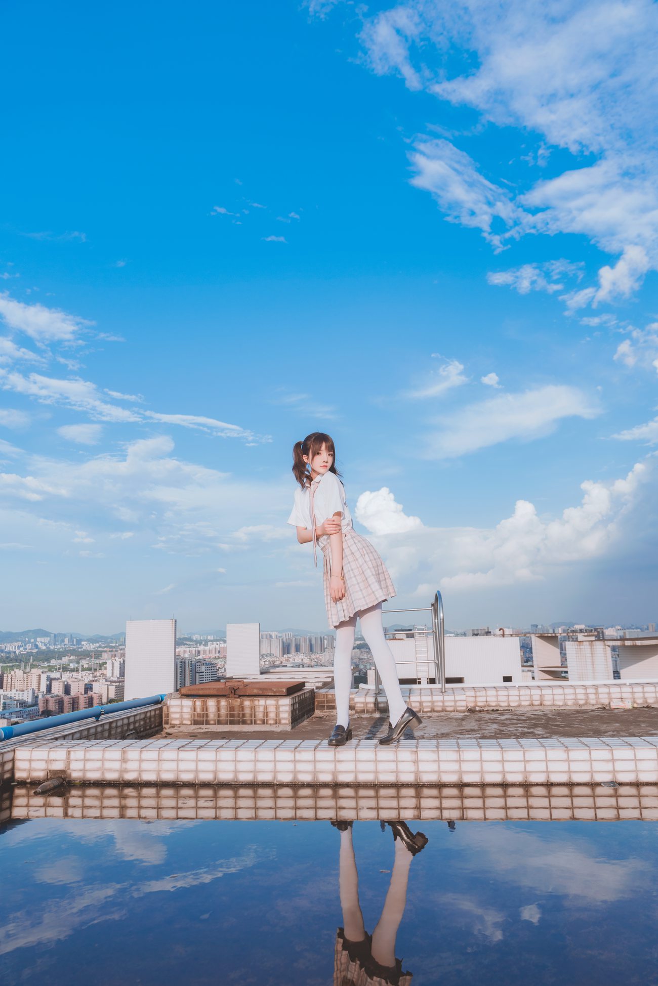 桜桃喵 – 橘子汽水 [15P/252MB]