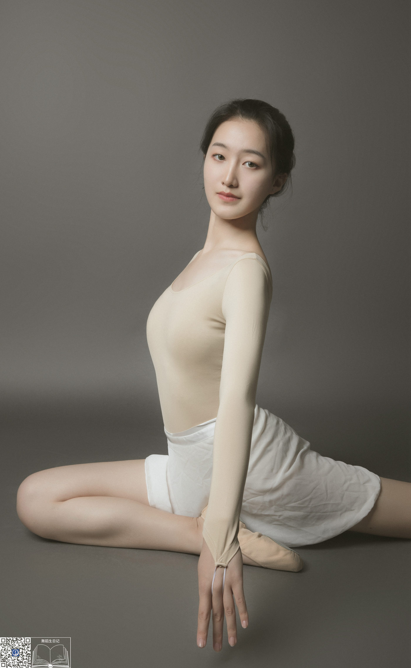 [GALLI嘉丽]舞蹈生日记 096 – 欣美 [35P/113MB]插图2