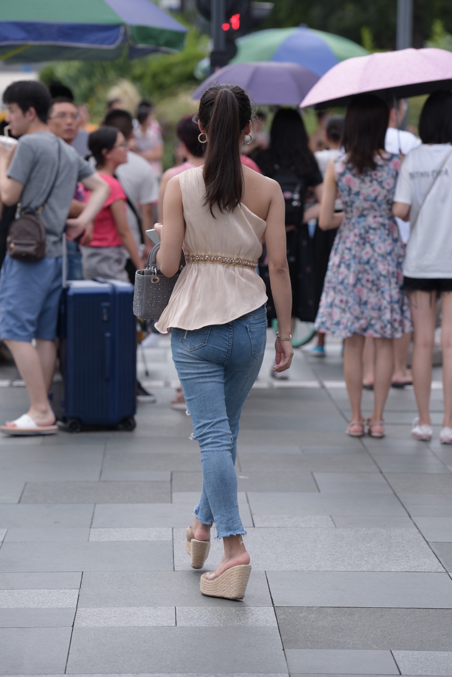 精选街拍 No.1058 戴墨镜的妹子 [36P/50M]插图3