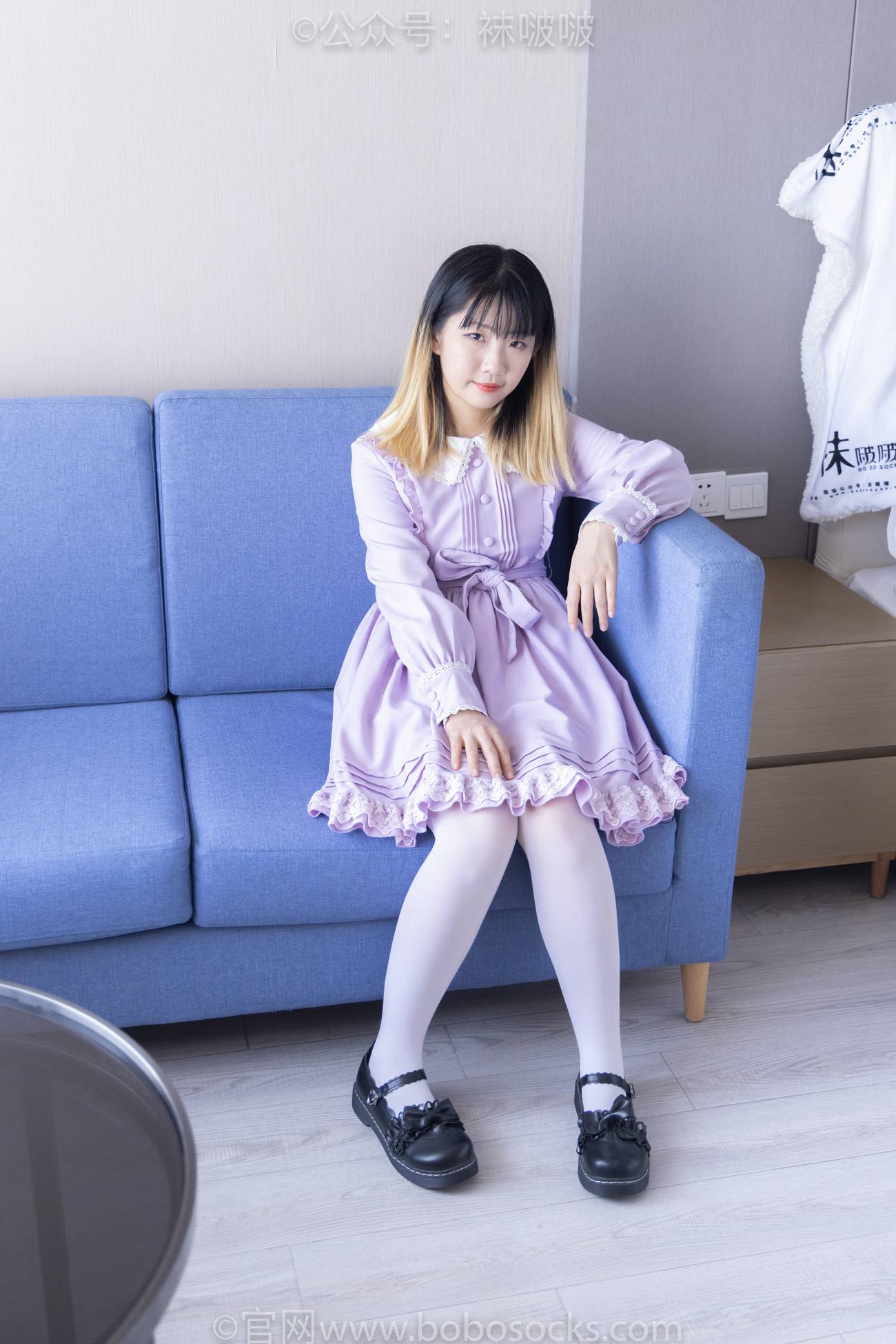 [BoBoSocks袜啵啵]NO.079 砂糖-皮鞋、厚白丝 [140P/1V/6.88GB]插图2