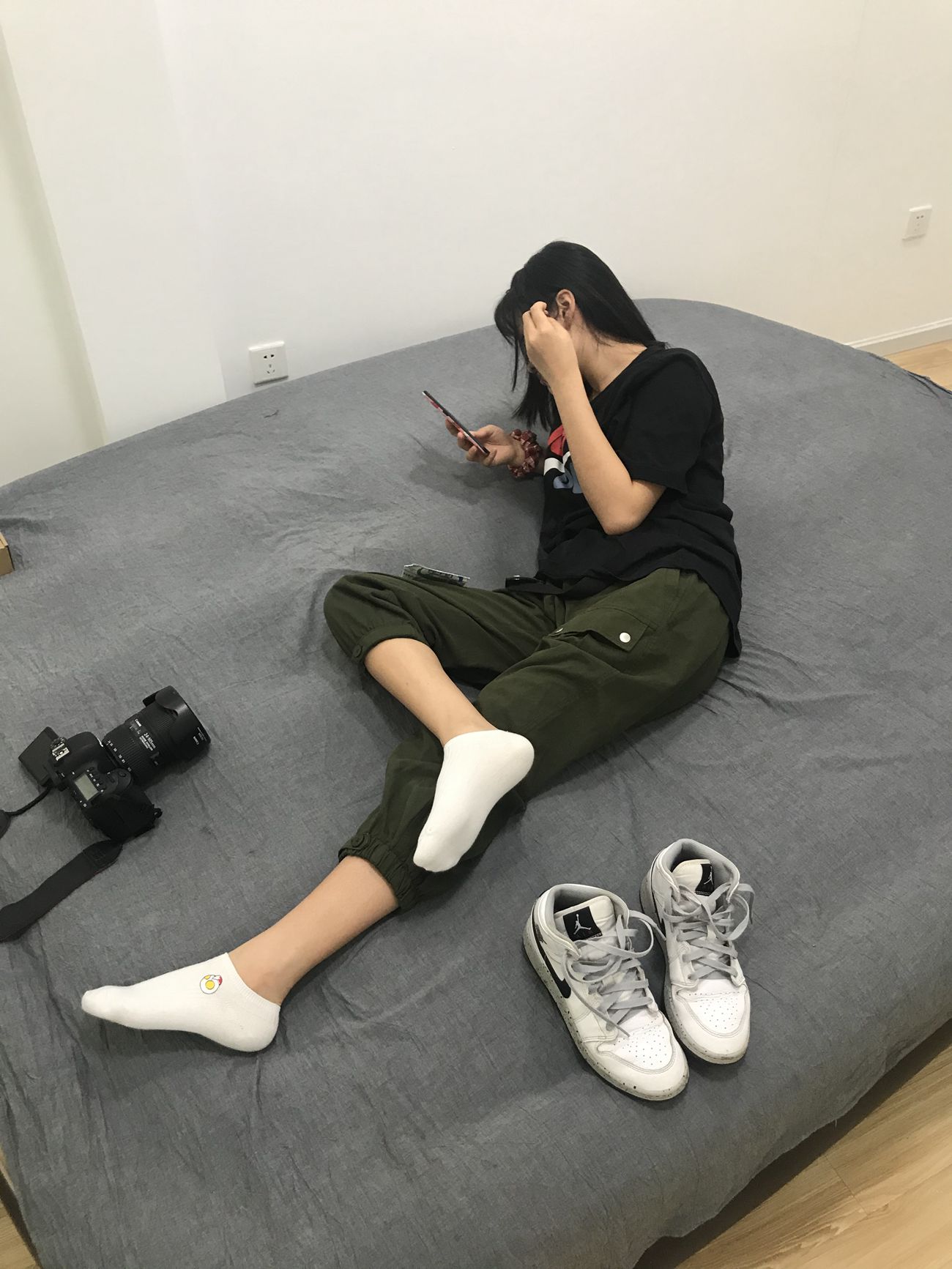 [誉铭传媒]袜足摄影 2021年《06月份微信公众号付费》[76P/10V/320MB]插图3