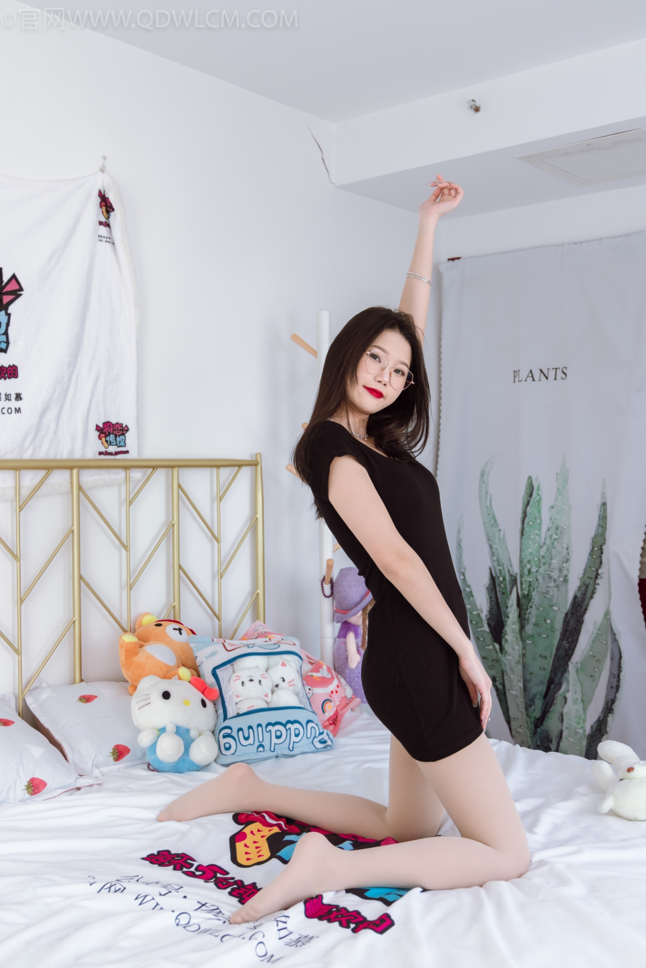 物恋传媒 NO.1039 小竹-黑白之恋[143P/1V/4.17GB]插图4