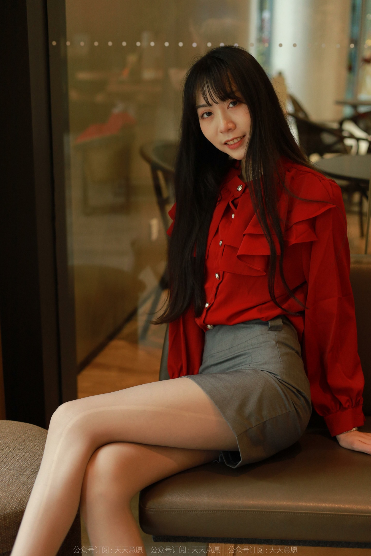 [IESS异思趣向] 耽丝 220402坐对面的团团 [86P/92MB]插图3