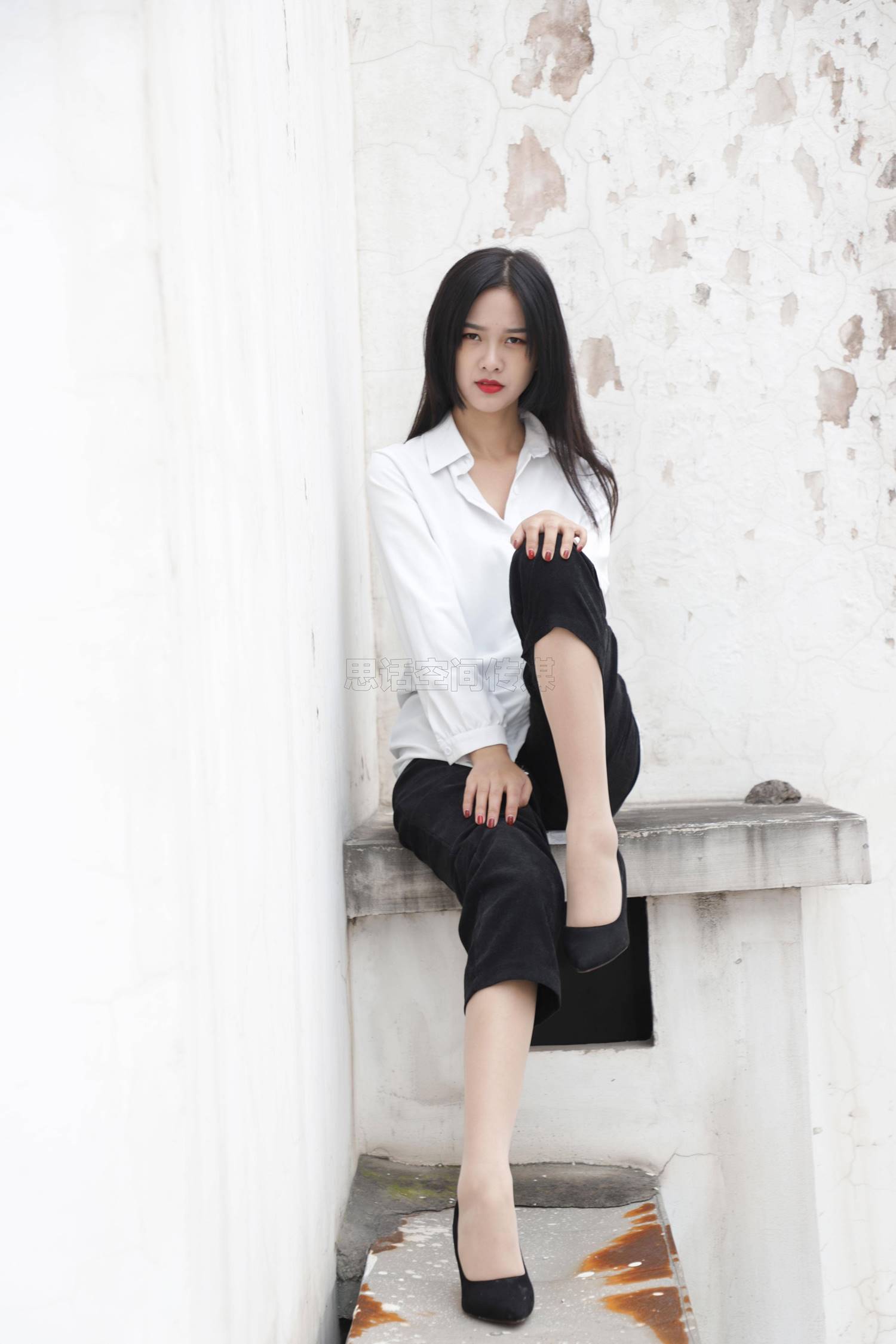 [SiHua思话]SJ054 橙子 职场气质[48P/39.7MB]-萌图网