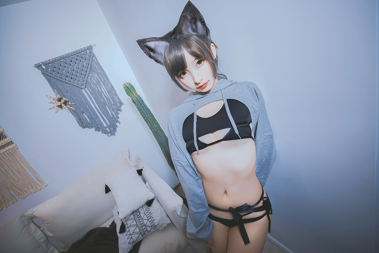 神楽板真冬 – 危険な耳-狼妹&兔娘[150P/4V/964MB]插图4