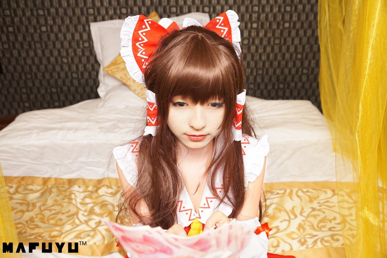 神楽板真冬 - COS Reimu猫娘系列套图[104P/1.75GB]-萌图网