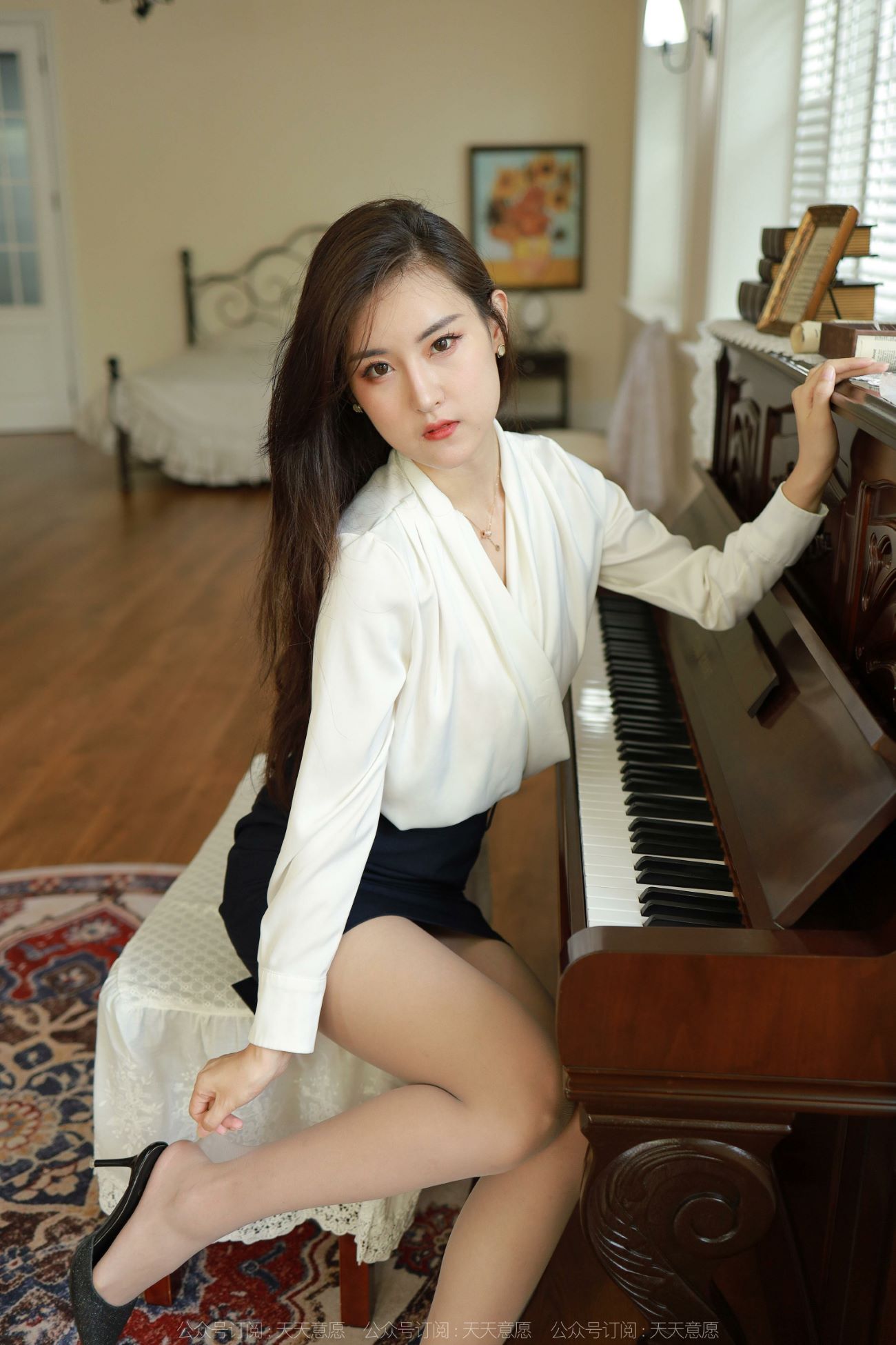 [IESS异思趣向] 耽丝 220724小宝  [83P/100MB]插图2