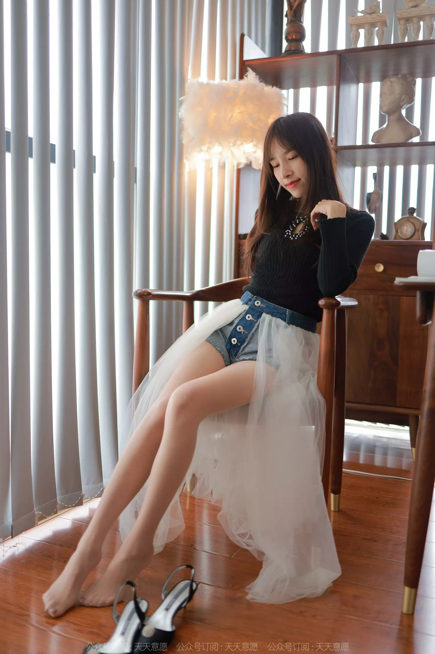 [IESS异思趣向] 2022.04.30 丝享家1075：美子《女追男隔层纱》[89P/141MB]插图2