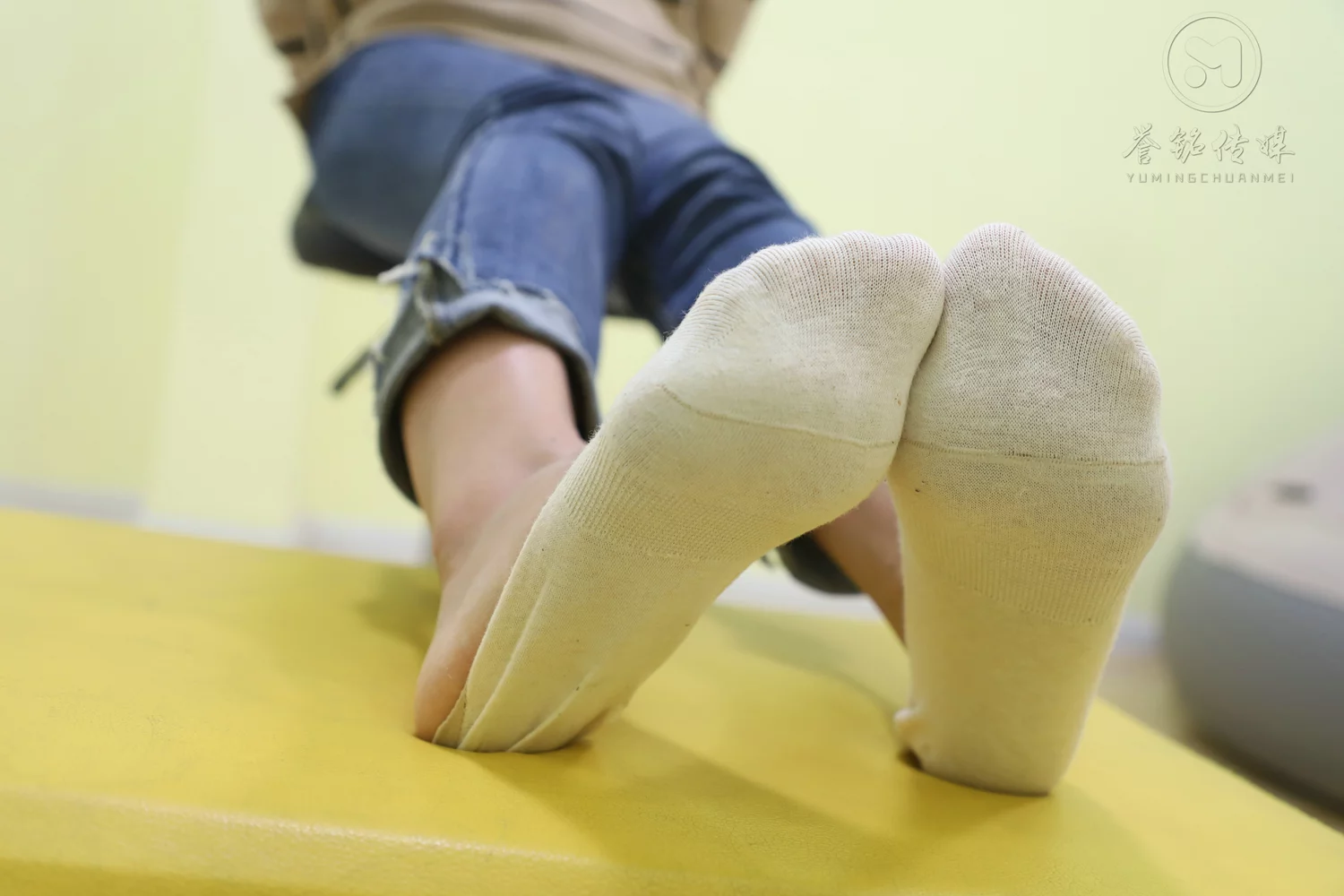 [誉铭传媒]袜足摄影 2019年 NO.023 人美足靓[130P/1V/1.00GB]插图3